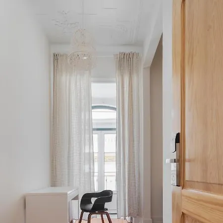 Feeling Coliving - Graca * Lisbon