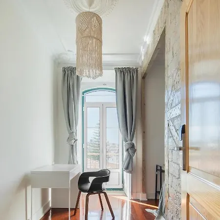Feeling Coliving - Graca * Lisboa